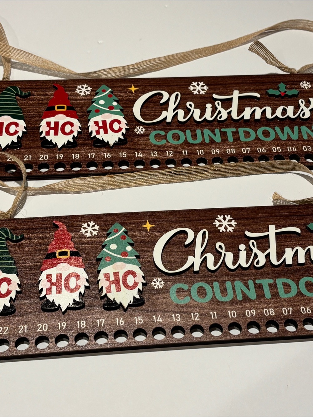 Christmas Countdown Sign - Teal and Red Holiday Gnome Design